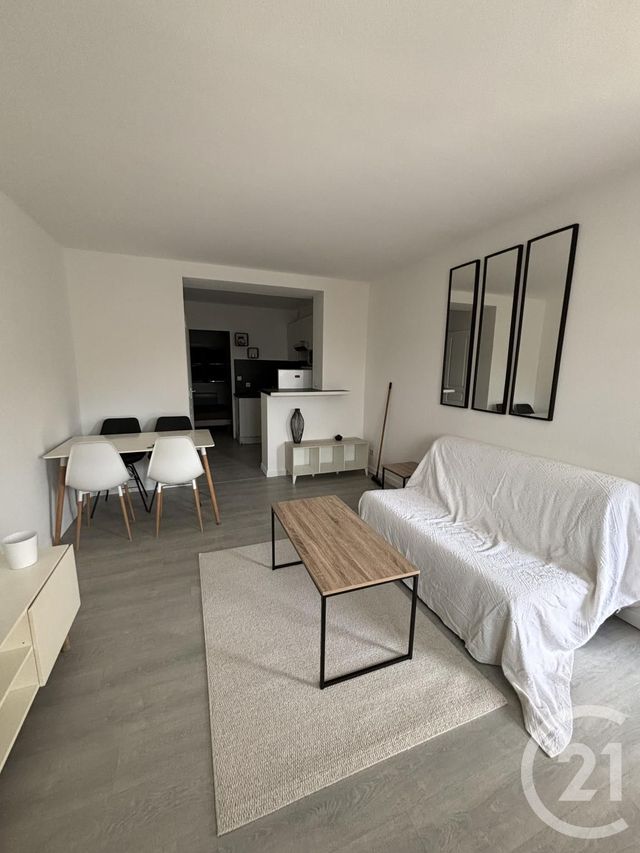 Appartement T2 à louer - 2 pièces - 34.81 m2 - BASTIA - 202 - CORSE - Century 21 Jade Immobilier