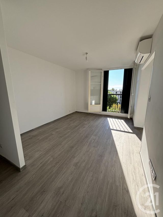 Appartement T3 à louer - 3 pièces - 66.14 m2 - BASTIA - 202 - CORSE - Century 21 Jade Immobilier